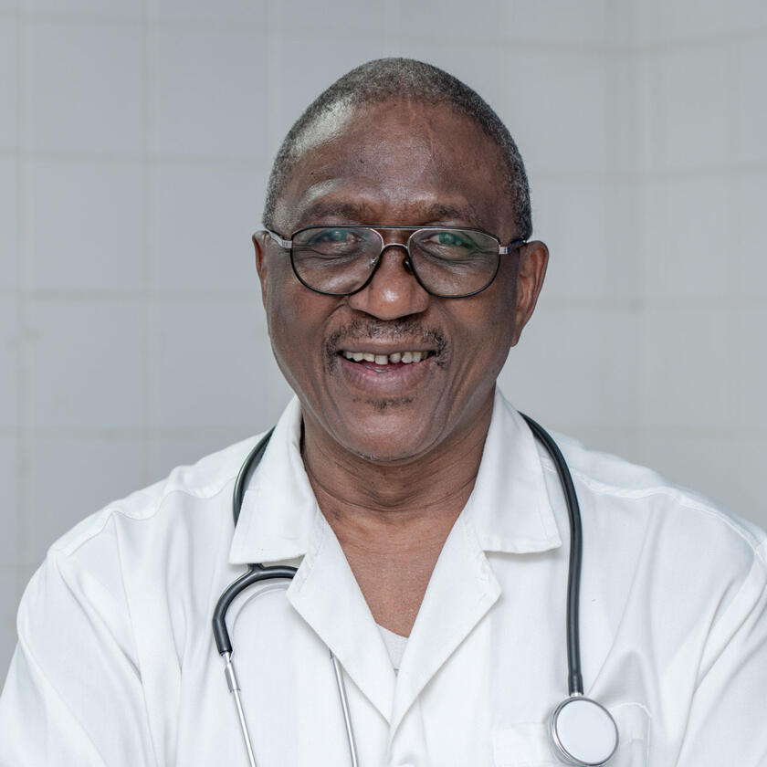 Dr Alpha DIALLO